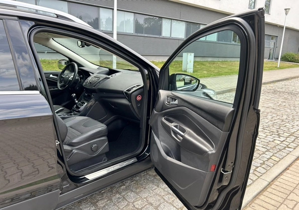 Ford Kuga cena 52900 przebieg: 115500, rok produkcji 2015 z Wałbrzych małe 596